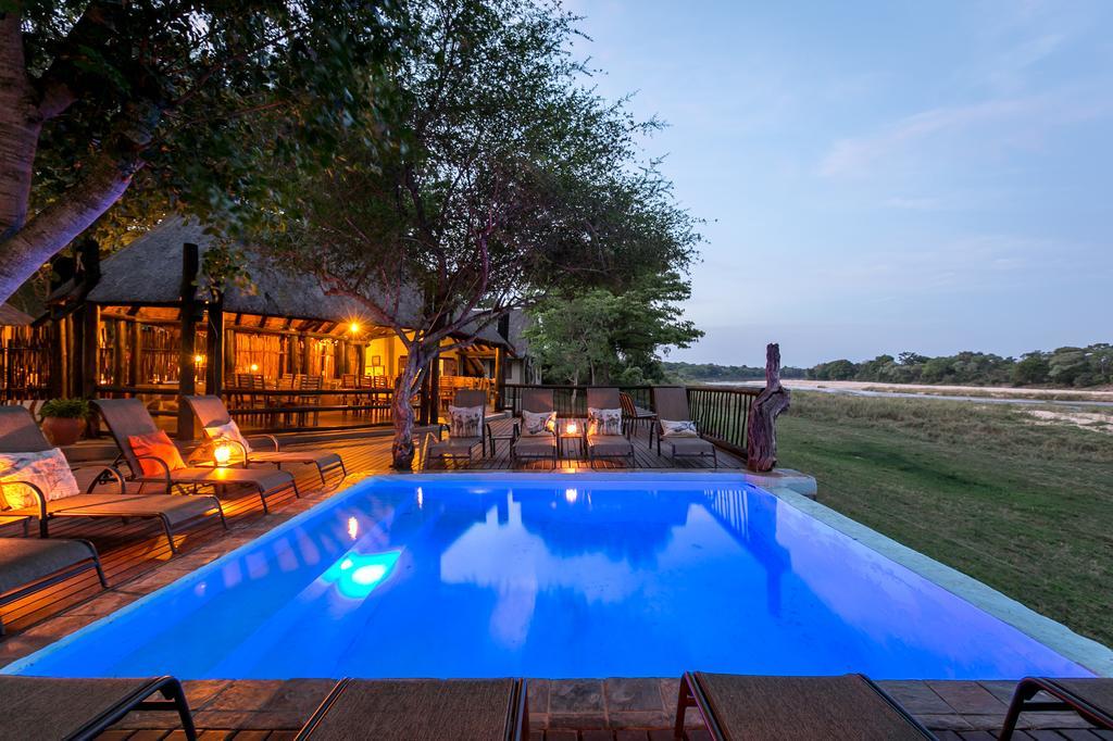 Umkumbe Safari Lodge Mbombela Exterior foto